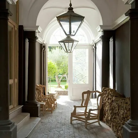 Bed & Breakfast La Maison Zenasni 3*